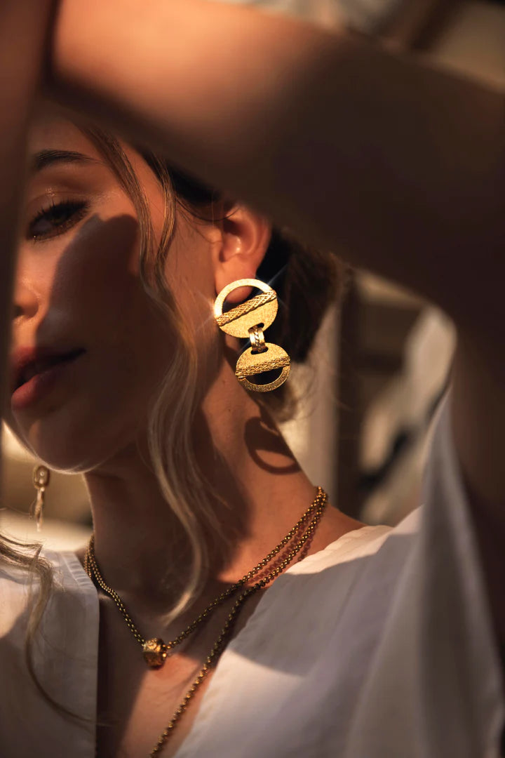 Urru - Sifter earrings, gold plated