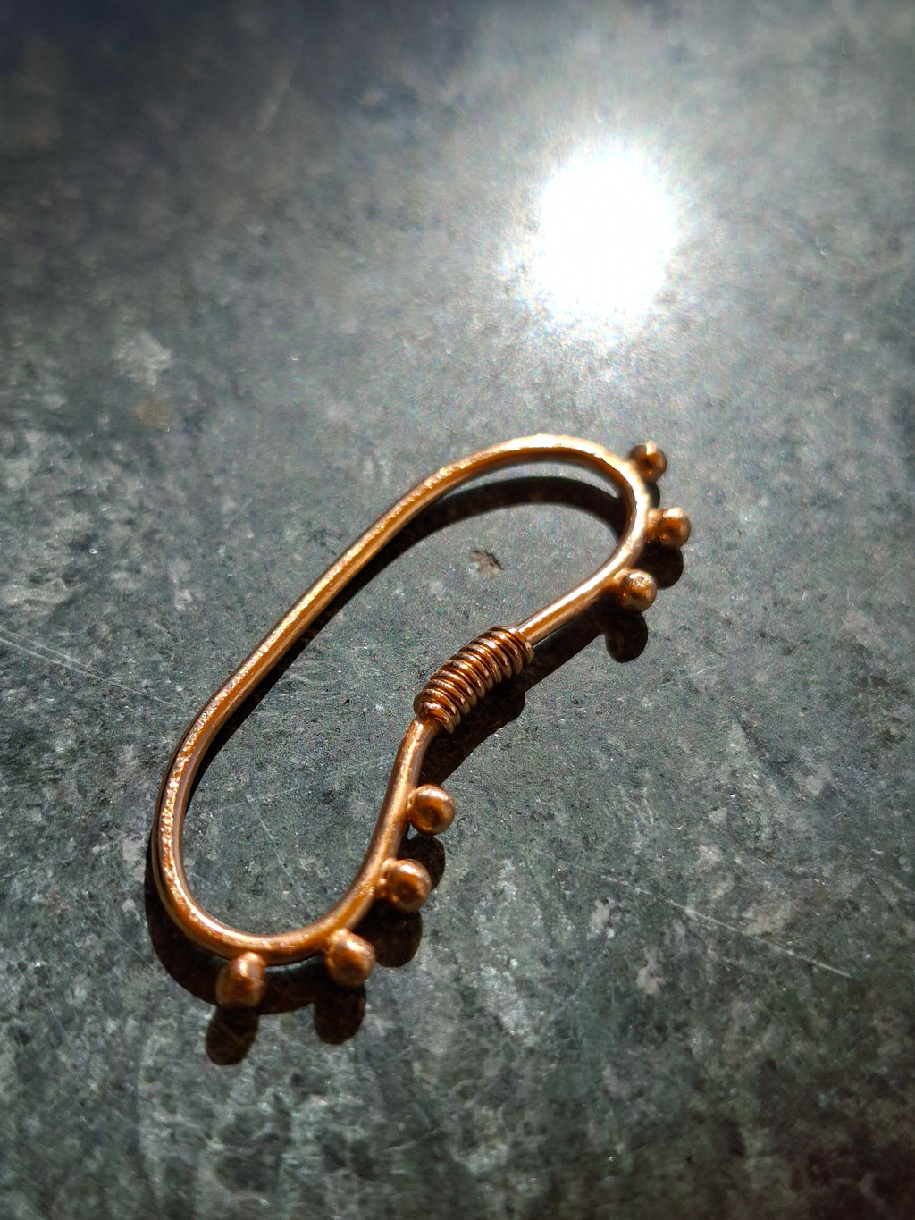 Linaka - Fruit Earcuff