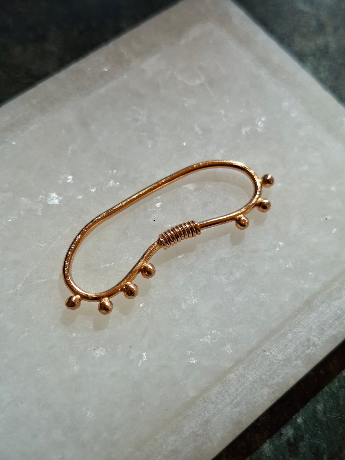 Linaka - Fruit Earcuff