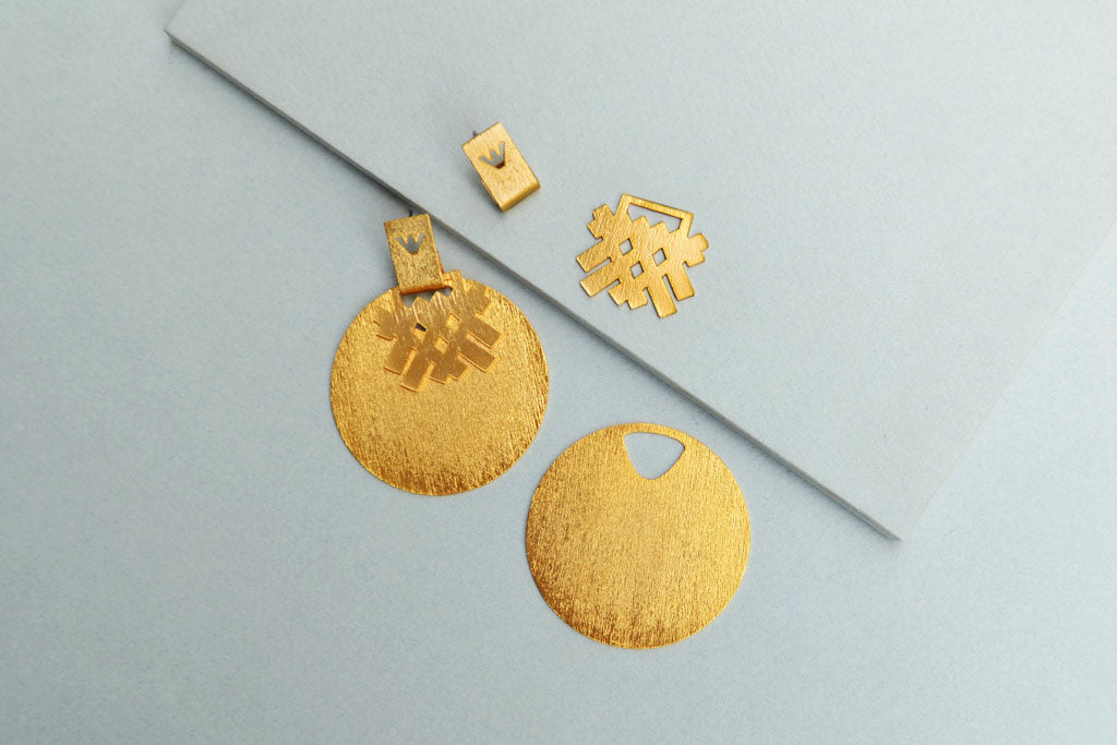 Muyu - Circle earrings, gold plated